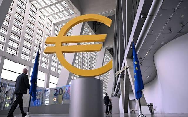US Tech Giants’ AI Bond Boom Could Push Up European Borrowing Costs, ECB Warns