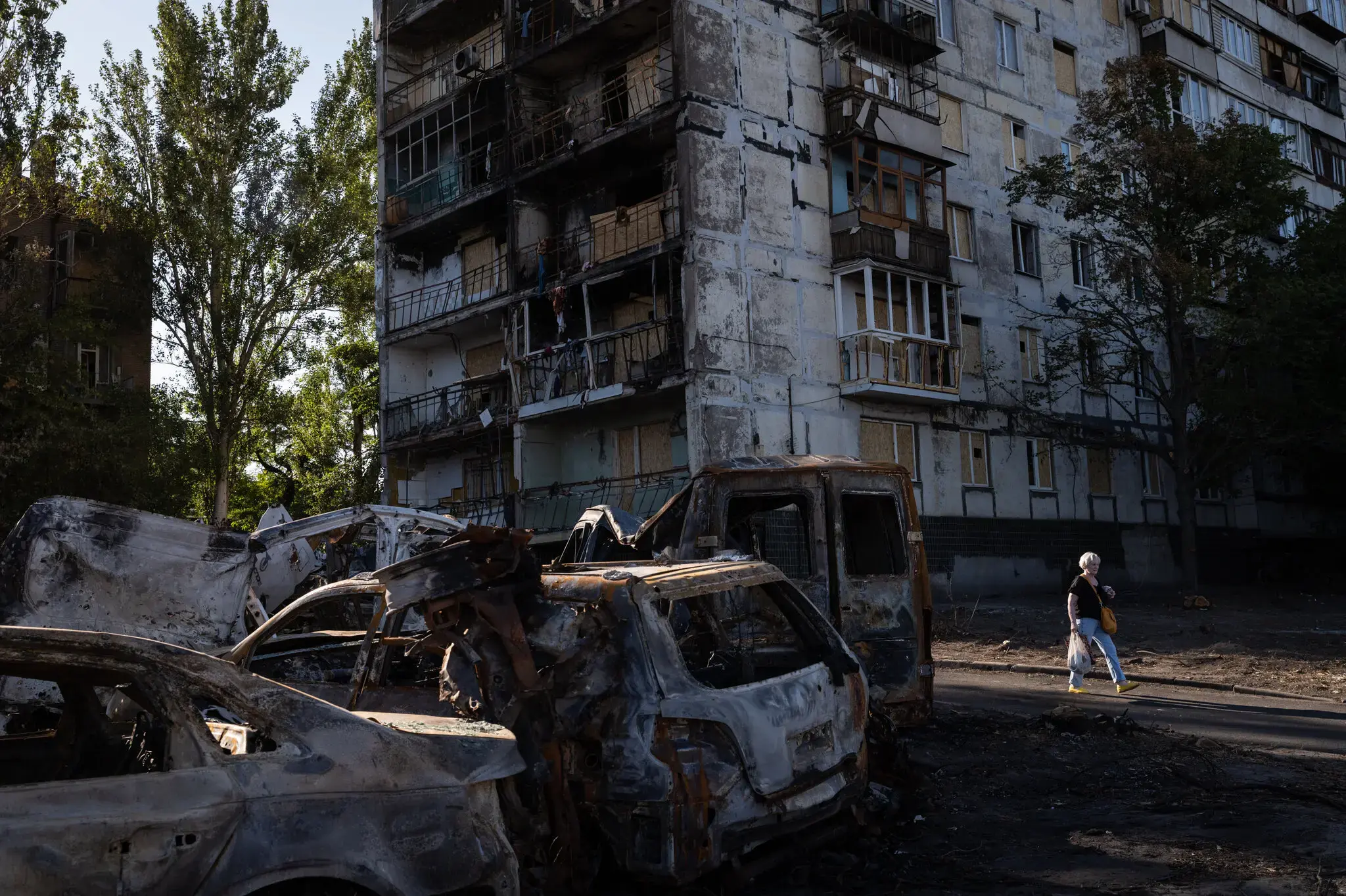AI-Powered Russian Drone Raises New Fears After Civilian Deaths in Ukraine