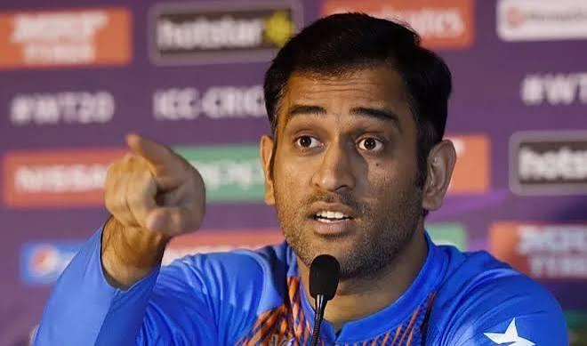 Dhoni’s ₹100-Crore Defamation Case: Madras HC Directs Registry to Number Retired IPS Officer’s Applications